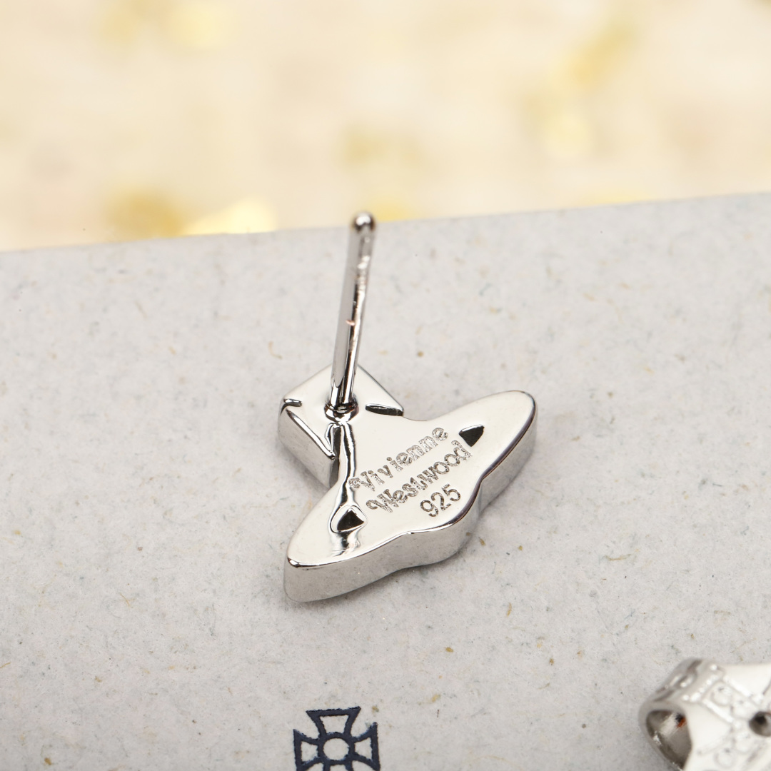  【我们出品】宝宝，什么是快乐星球！来，这就是快乐星球❗️

 【VivienneWestwood】宝宝