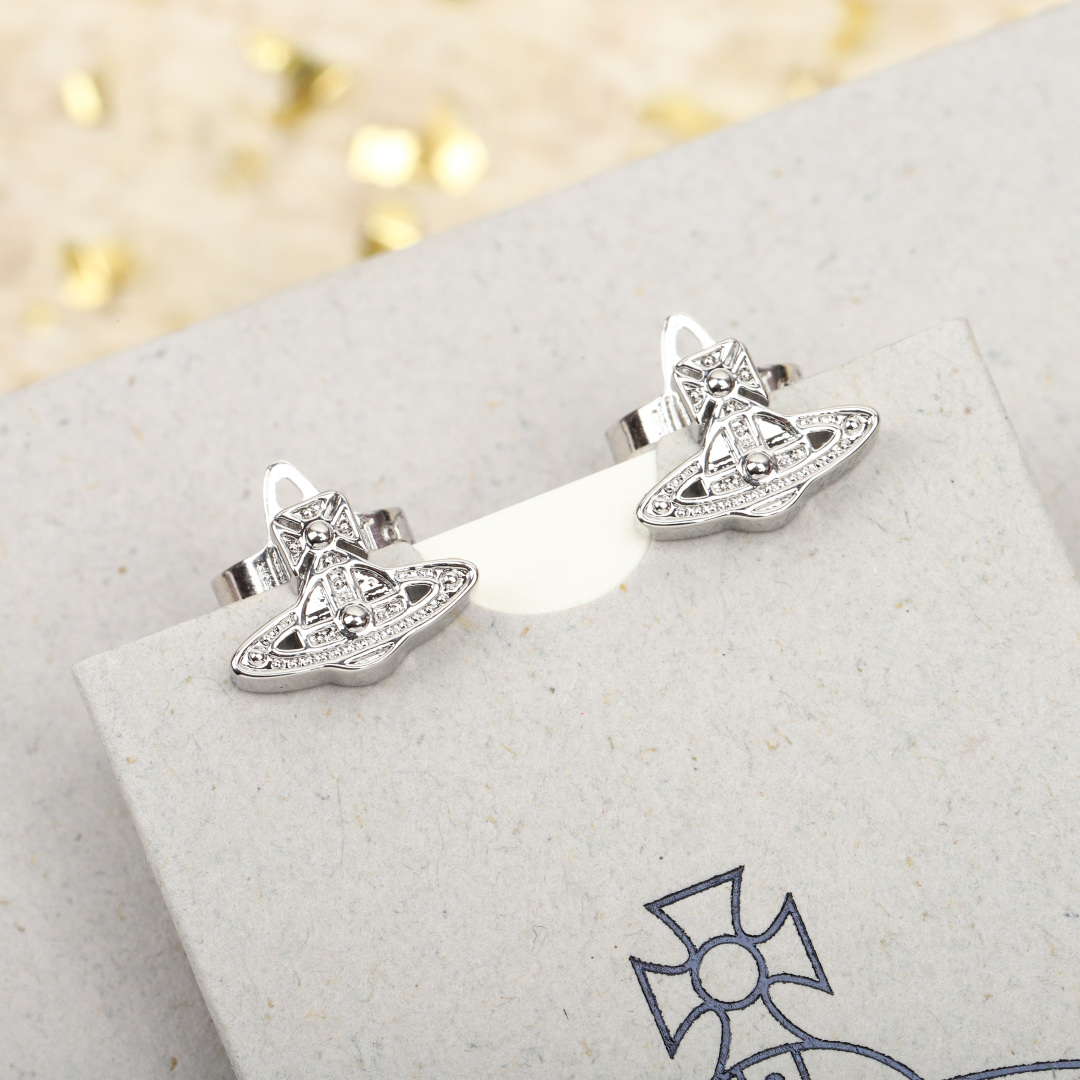  【我们出品】宝宝，什么是快乐星球！来，这就是快乐星球❗️

 【VivienneWestwood】宝宝