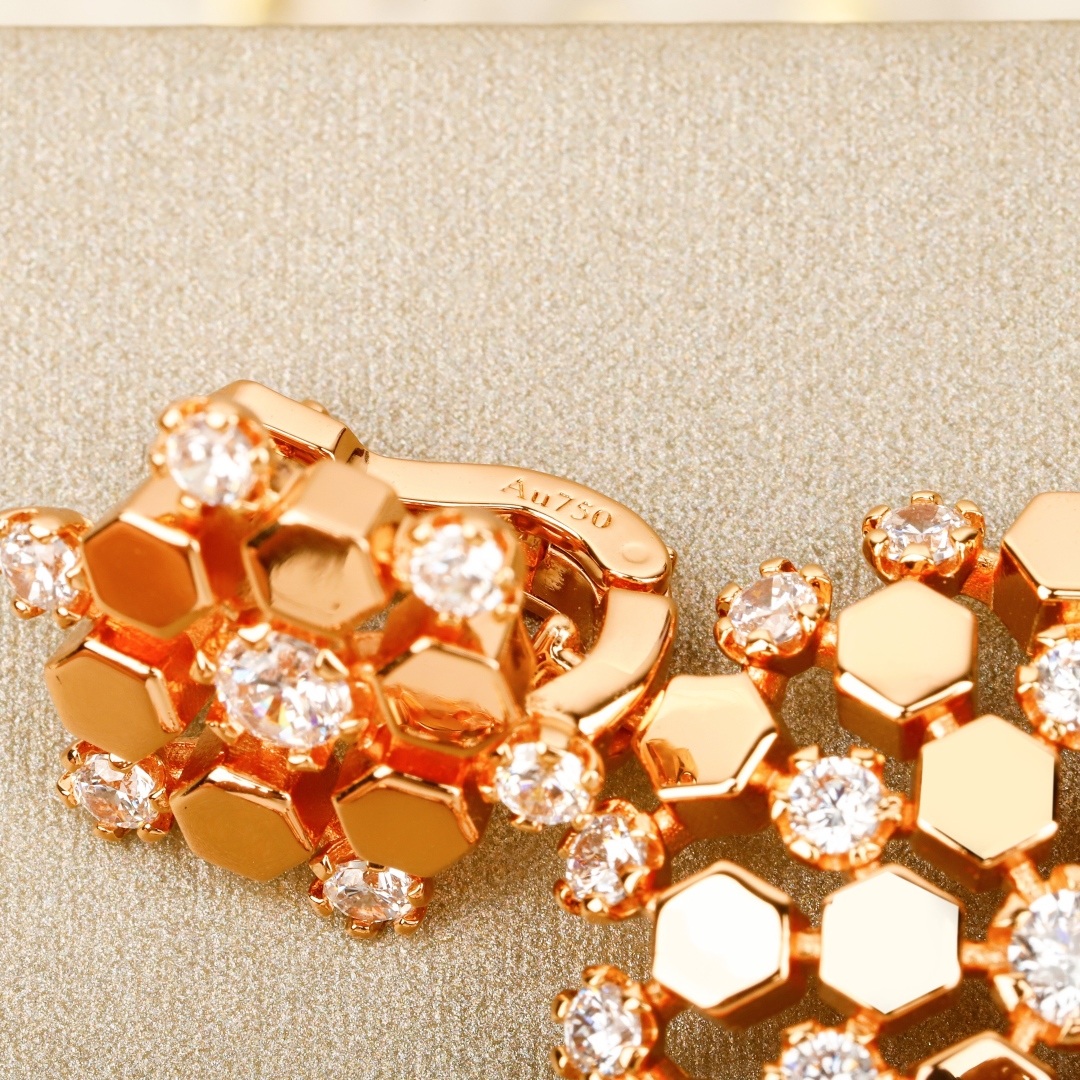 Chaumet Bee My Love Golden Earrings: Naturalist Jewelry Masterpiece - 图片 6
