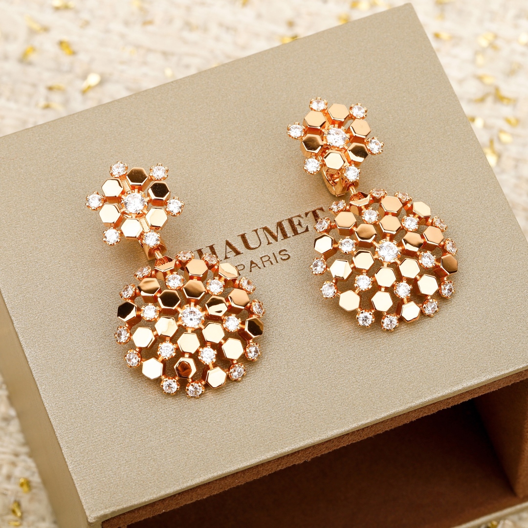 Chaumet Bee My Love Golden Earrings: Naturalist Jewelry Masterpiece - 图片 3