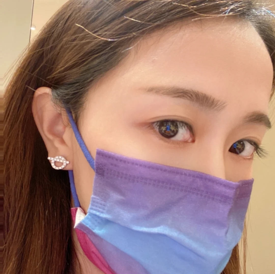 “Review: Hemès Finesse in Pork Nose Nails Design” - 图片 1