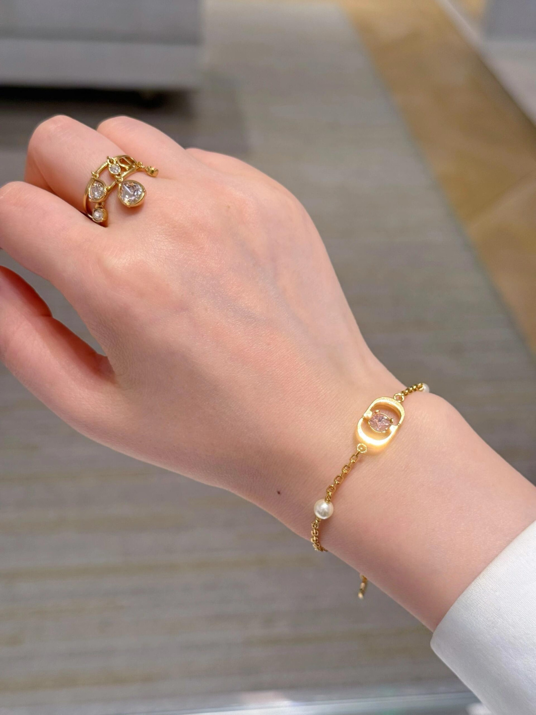 Fashion Consultant Fu: Exquisite Artistic Designs for Spring and Summer Fashion. - 图片 3