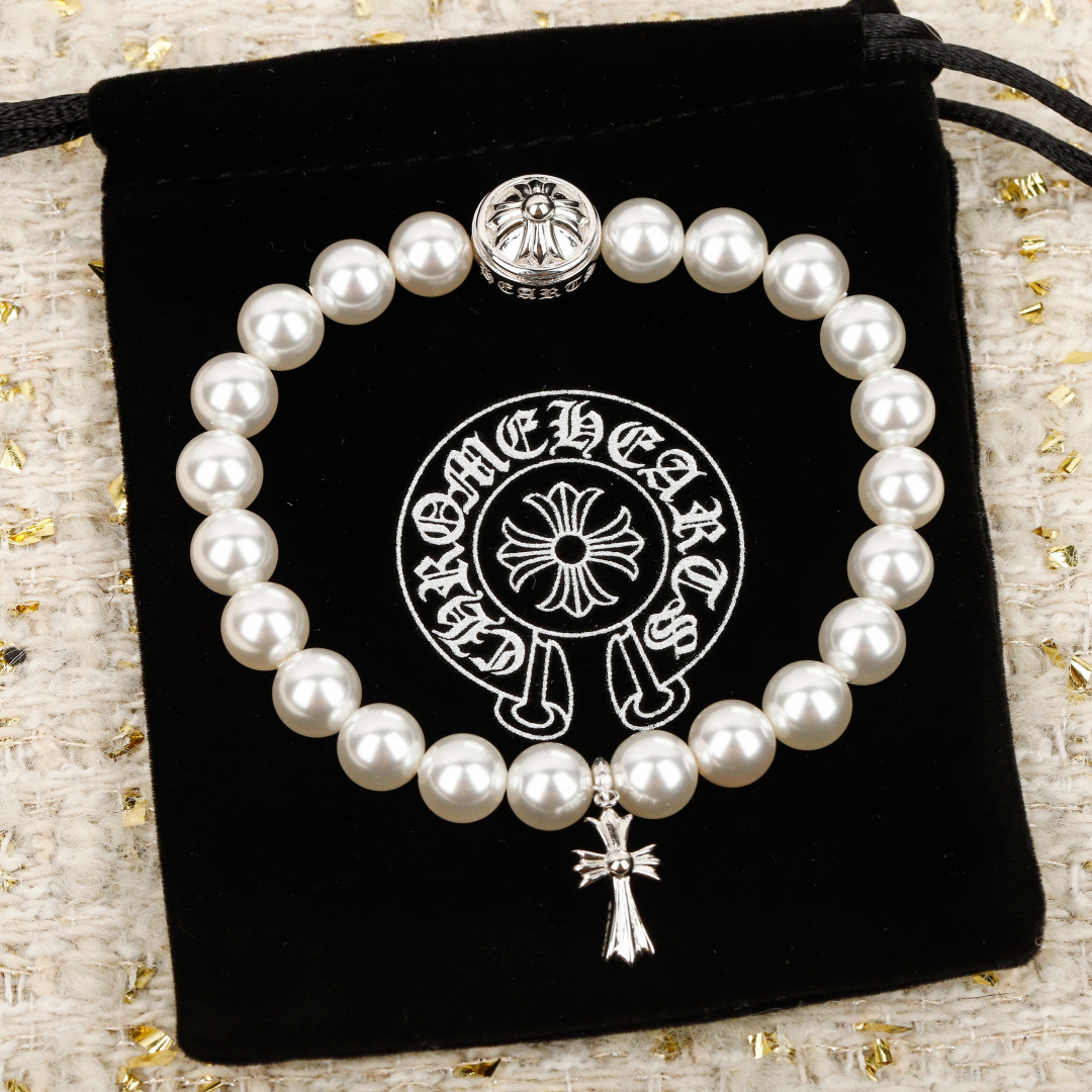 【我们出品】檀健次同款💗！❗️

【克 联名珍珠十字架手链】𝐶ℎ𝑟𝑜𝑚𝑒 𝐻𝑒𝑎𝑟𝑡𝑠✖️mikimot