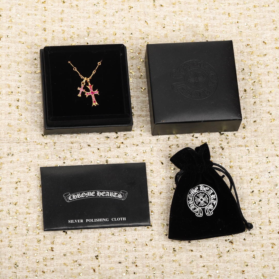 【我们出品】双十字架项链 ，可订做真金真钻，只做对版zP🆕真金货，Pk市面各种金货❗️

双十字架项链z