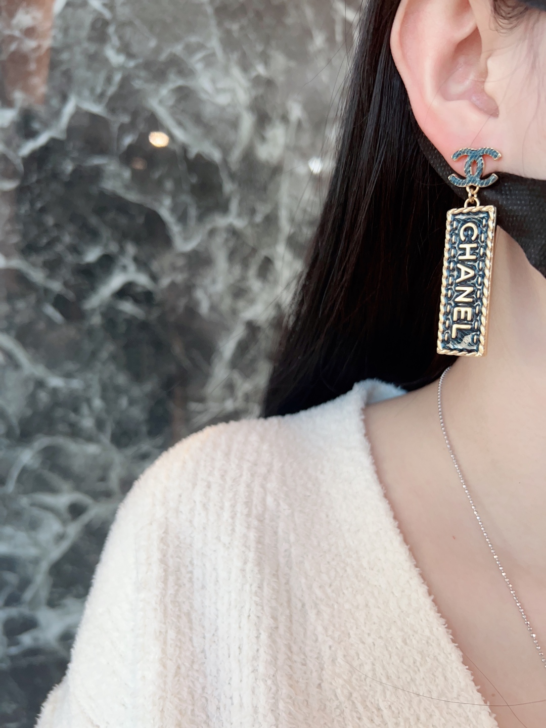【我们出品】zp🆕 7600！

【香 牛仔双c方块耳环】24春夏最新款❗️爆款❤️🔥牛仔爱心系列！全网