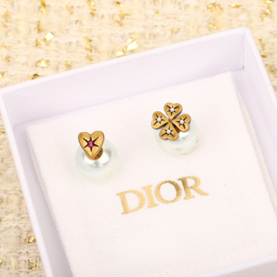 Dior Vintage Gold-Tone Finish Metal and White Crystal Lucky Clover Pearl Earrings 2 cmp i1755274700237 48 0 1