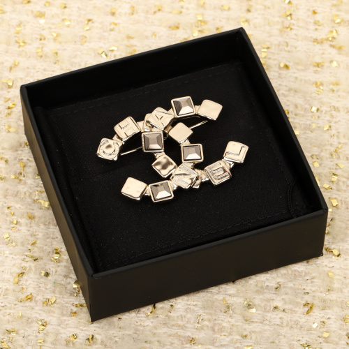 Chanel 24C CC Brooch with Swarovski Crystals - Elegant and Timeless 1 Chanel 24C CC Brooch with Swarovski Crystals - Elegant and Timeless