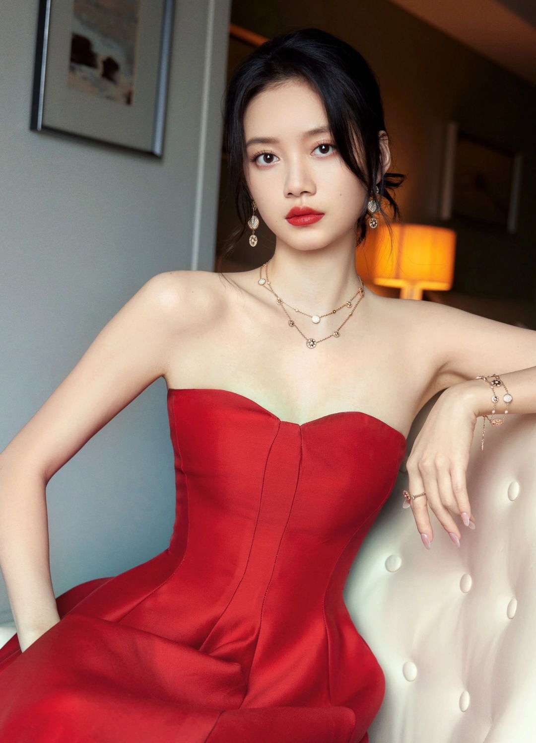 Elegant Rose Gold Jewelry Set: Necklace, Earrings, Ring, and Bracelet 7 cmp i1755534196613 3076 0 5