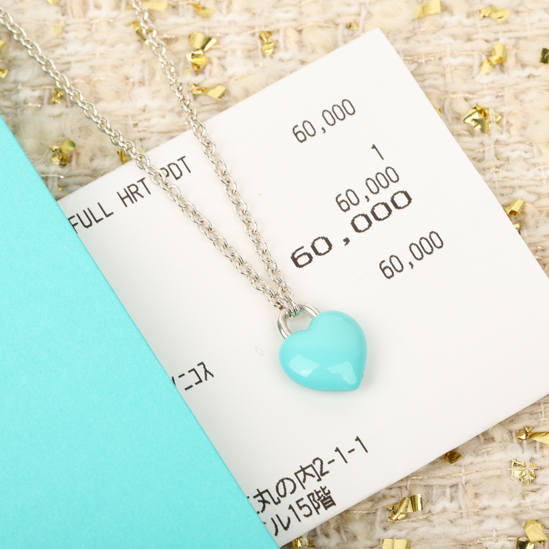 【我们出品】zp🆕3450 ，

25年情人节限定爱心滴油珐琅项链 Double Heart Tag 迷