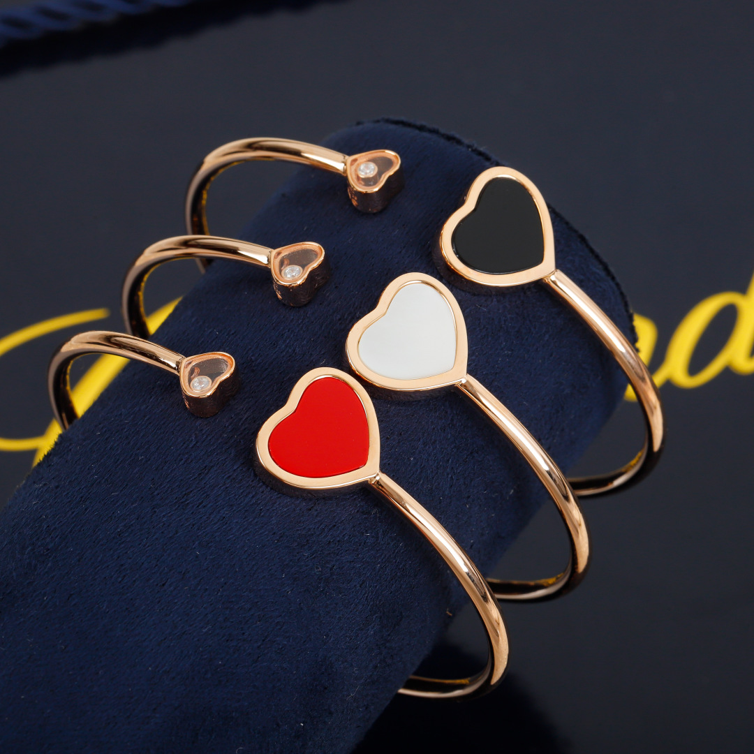 Chopard Happy Hearts Bangle – Asymmetrical Double Heart Design with Gemstone Accents 2 cmp i1755707756209 905 0 1