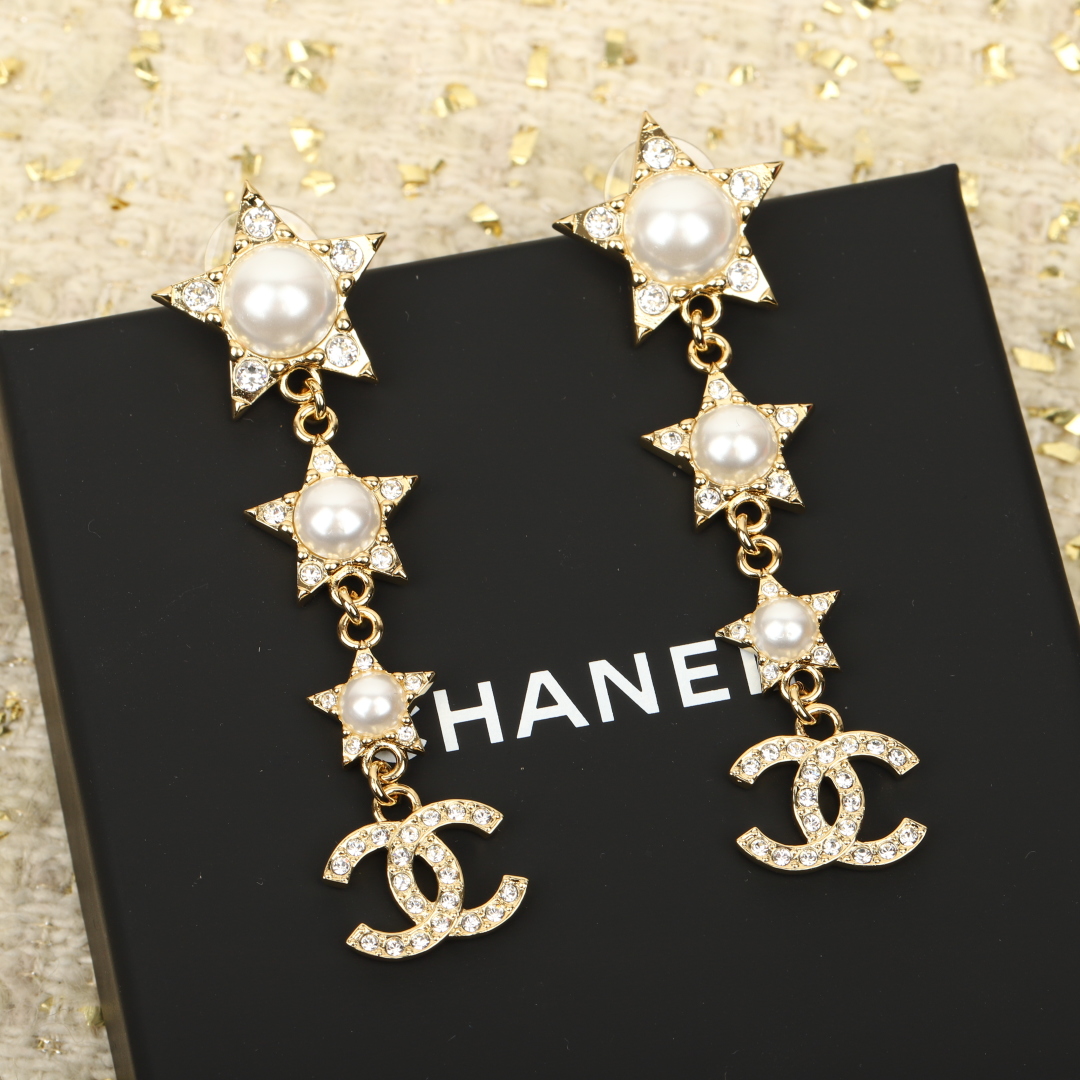 Chanel 24C Star CC Drop Earrings, Gold Plated Brass, Pearl and Rhinestone 2 cmp i1755794828909 4743 0 3