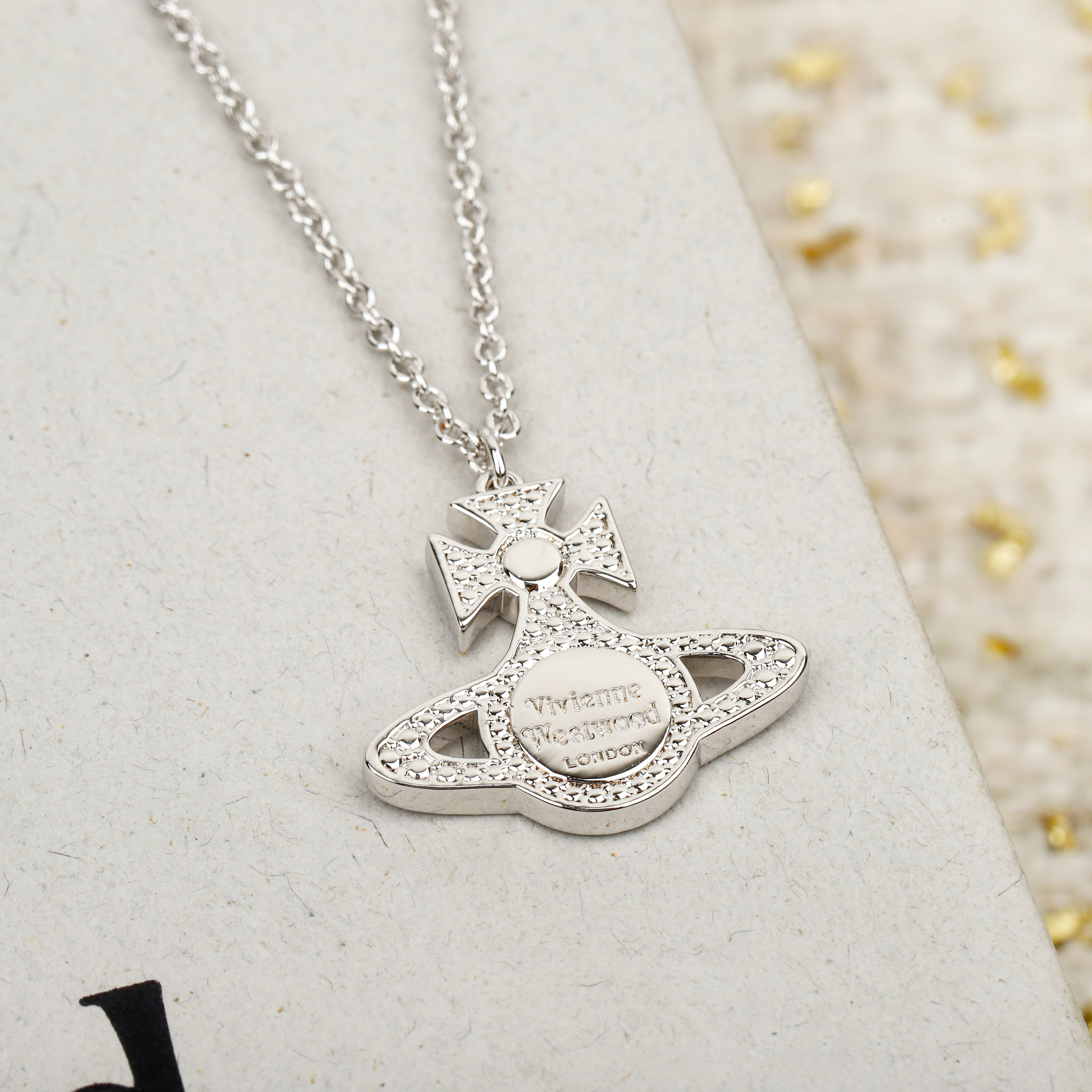 비비안웨스트우드 목걸이 65167 Vivienne Westwood Necklace 이미지 12