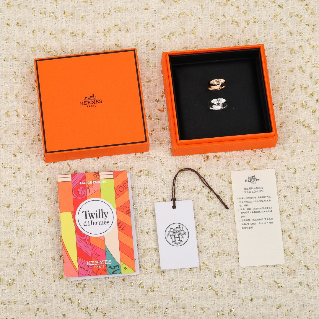 【】cdc戒指 官网3500+ 认准唯一一家真正购入珠宝类官网开发的，可订做真金真钻，只做对版官网真金货