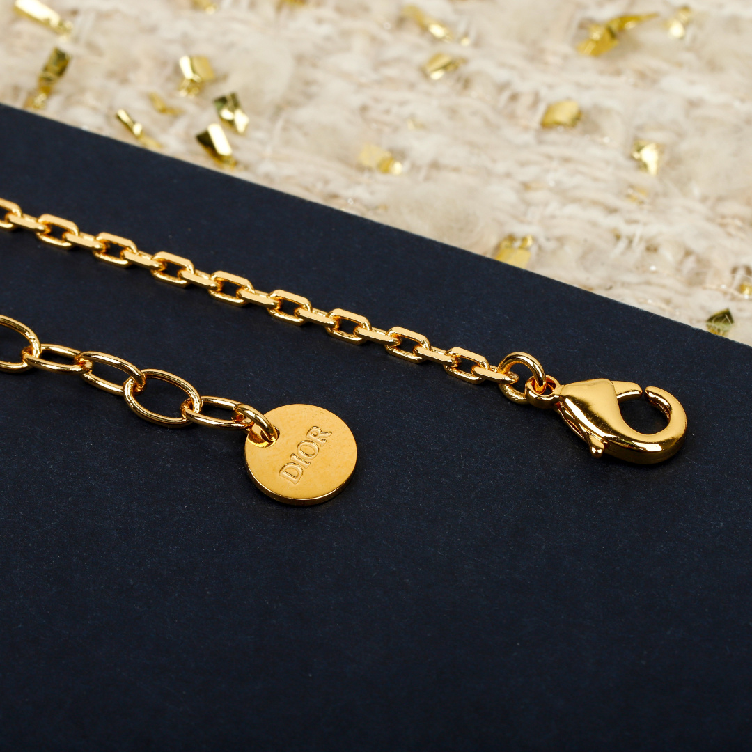 【】官网 8300，量大咨询客Fu❗【D!or 彩贝小圆项链】 26早春最新款绝美系列！全网首发❗️老规