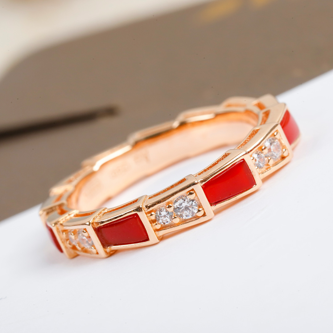 【】官网30300，认准真正购入珠宝类官网开发的，可订制真金真钻版，同样只做对版货，咨询客fu！【纯银精