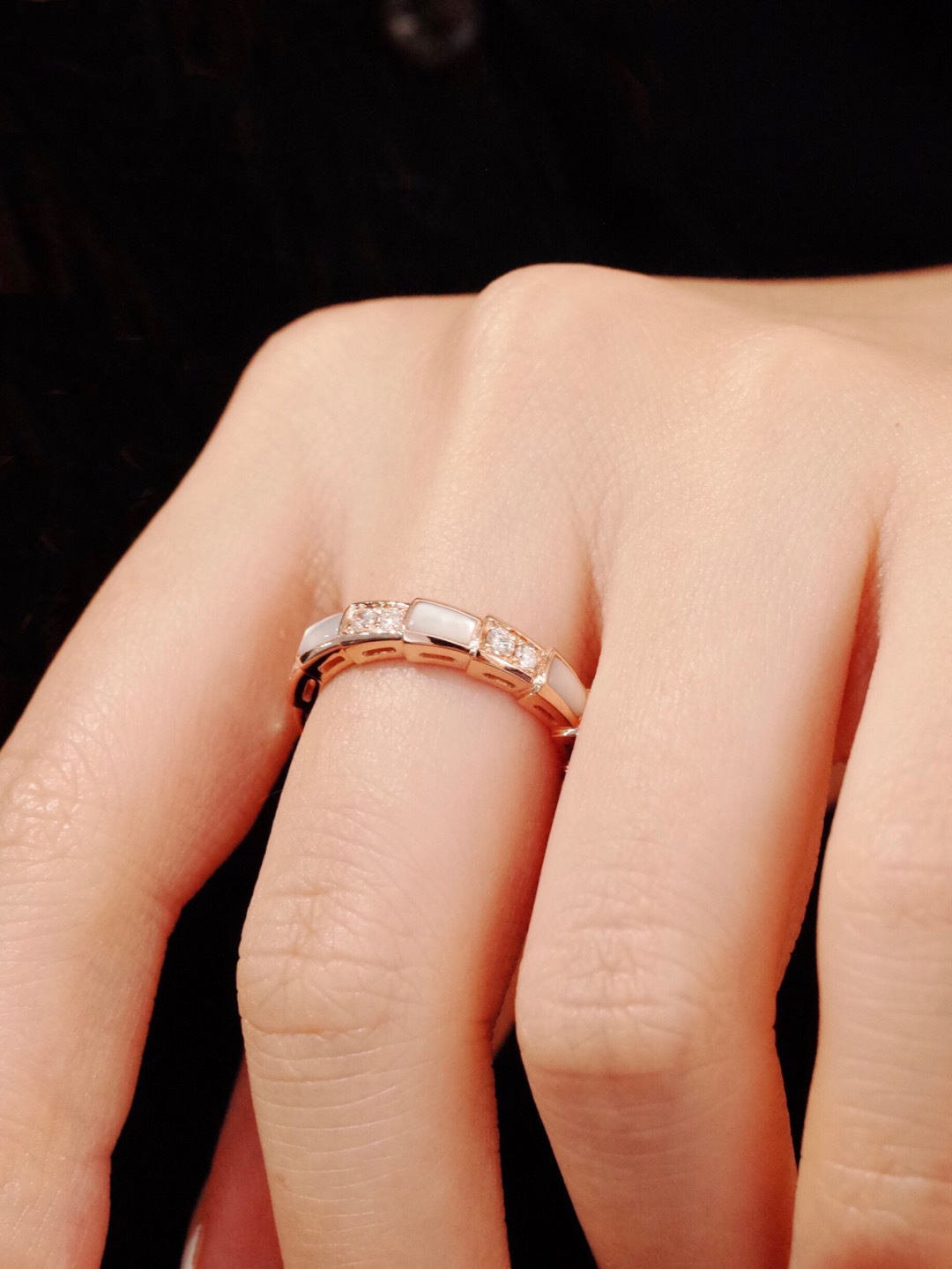 【】官网30300，认准真正购入珠宝类官网开发的，可订制真金真钻版，同样只做对版货，咨询客fu！【纯银精