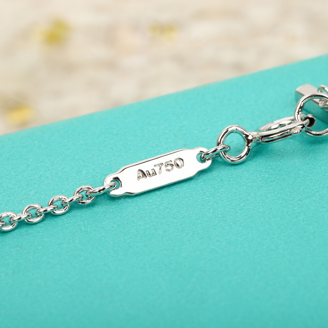 【】【纯银精工灭世版】粗版微笑带钻项链，可订制真金版本，只做对版货❗Tiffany T 系列象征着爱的无