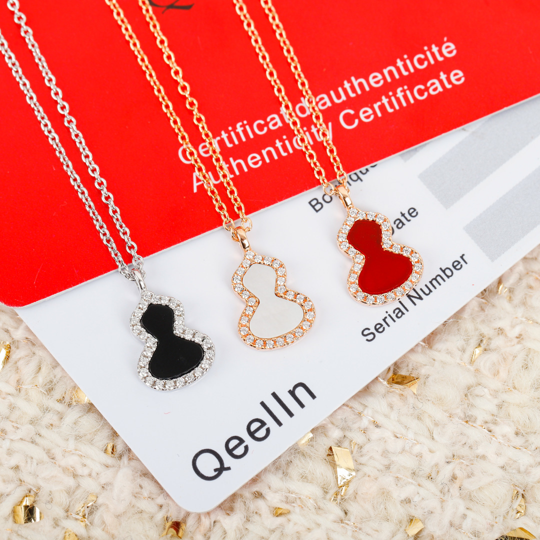 【】葫芦小号项链，可订做真金真钻版，量大咨询客FuQeeli@麒麟葫芦珠宝采用 中国元素与现代设计融合，