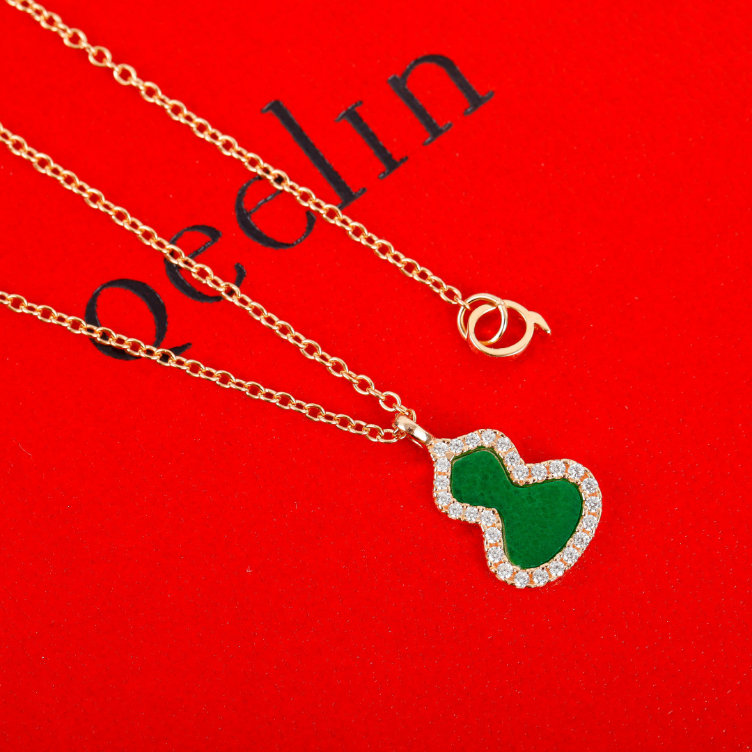 【】葫芦小号项链，可订做真金真钻版，量大咨询客FuQeeli@麒麟葫芦珠宝采用 中国元素与现代设计融合，