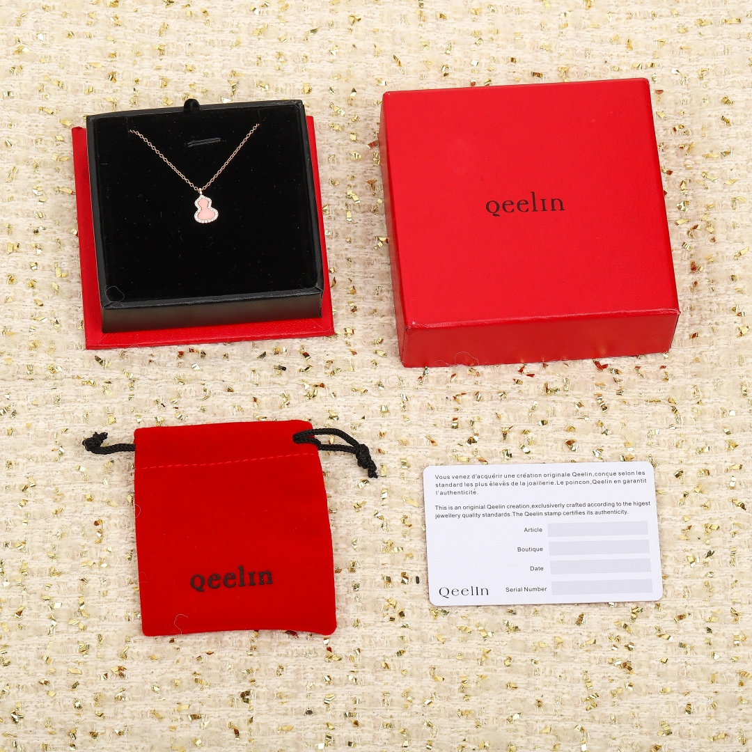 【】葫芦小号项链，可订做真金真钻版，量大咨询客FuQeeli@麒麟葫芦珠宝采用 中国元素与现代设计融合，