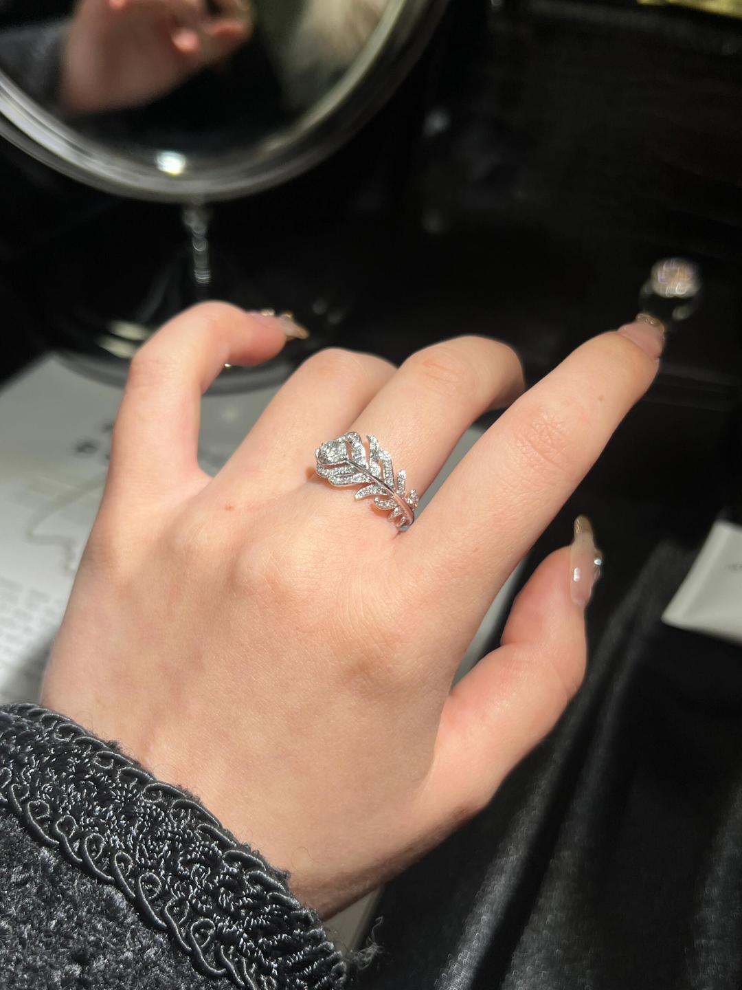 【】量大咨询客Fu❗【富婆系列-羽毛戒指】通体925纯银，6-7-8码数，18K真金电镀层，改了好几个版