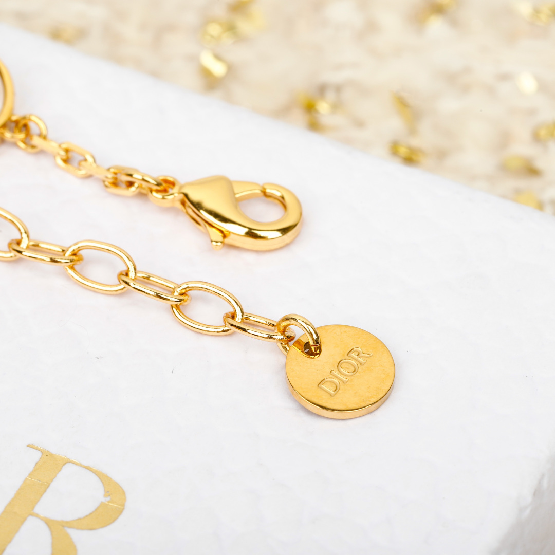 【】官网 7400，量大咨询客Fu❗【D!or 彩贝小圆手链】 26早春最新款绝美系列！全网首发❗️老规