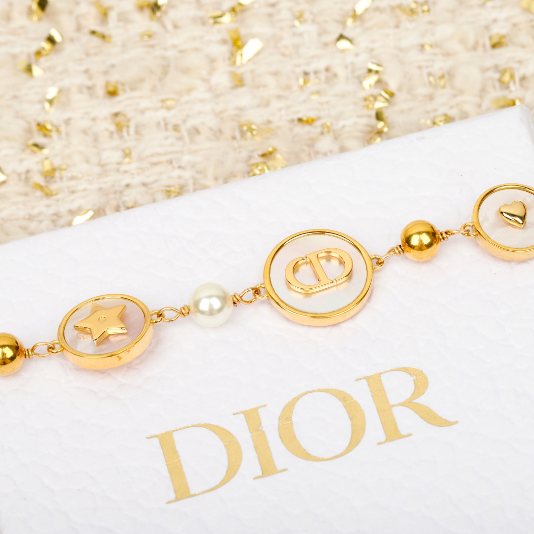 【】官网 7400，量大咨询客Fu❗【D!or 彩贝小圆手链】 26早春最新款绝美系列！全网首发❗️老规