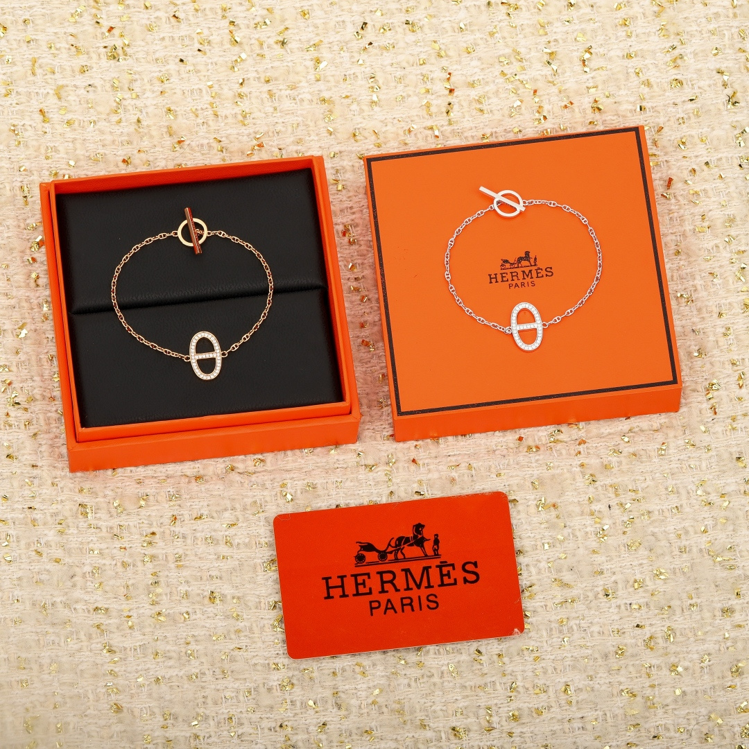 【】 猪鼻子手链，可订做真金真钻，只做对版官网真金货，Pk市面各种金货❗️量大咨询客FuChaine d