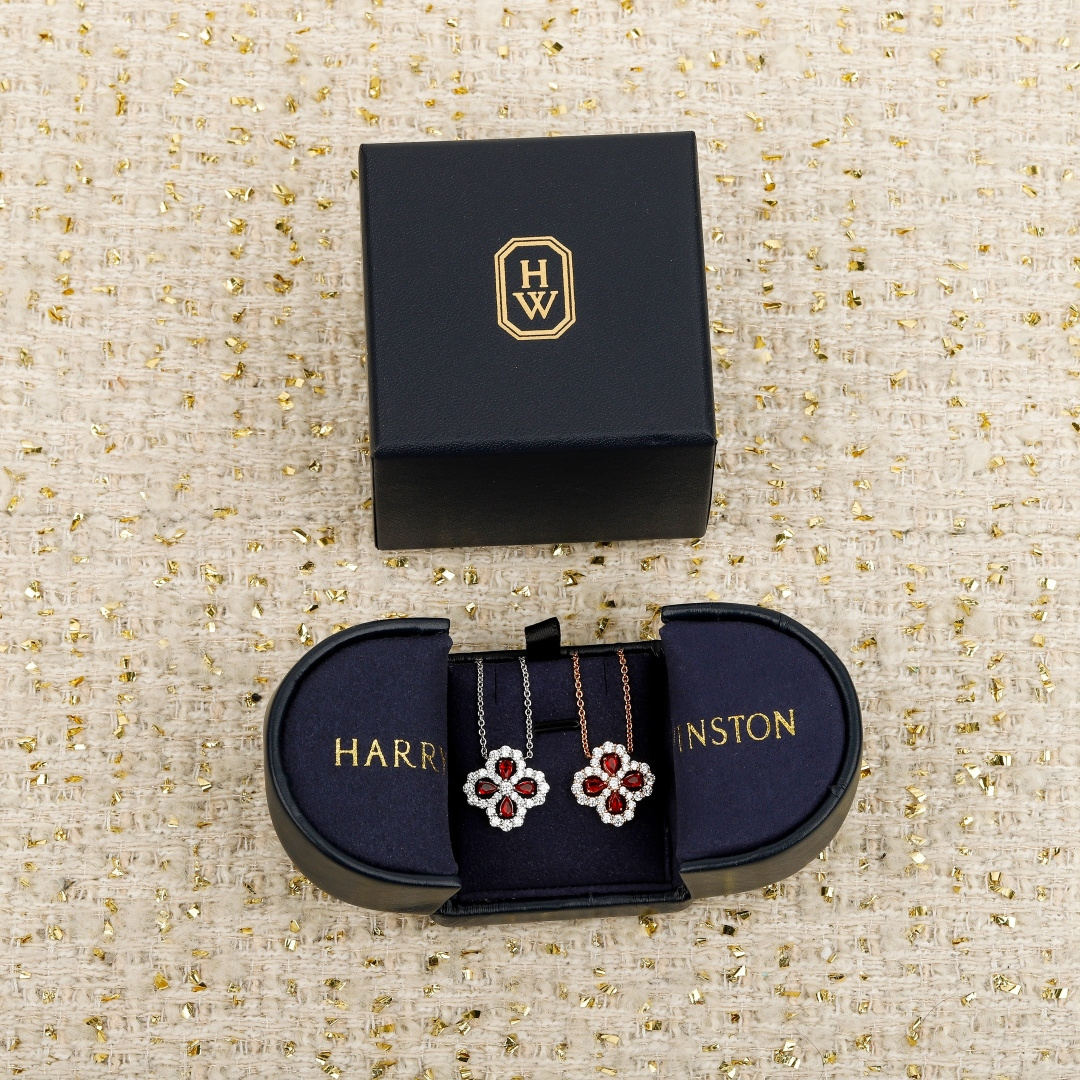 【】looP项链 ，可订做18K真金真钻版，只做对版真金货，价询客FuHW家的Diamond LooP花