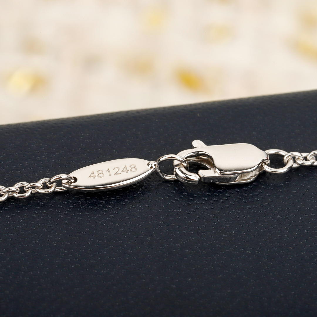 【】looP项链 ，可订做18K真金真钻版，只做对版真金货，价询客FuHW家的Diamond LooP花