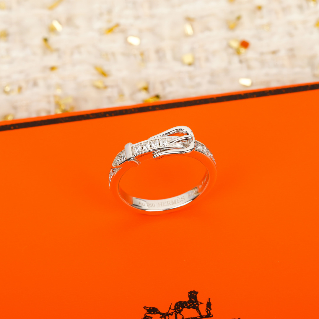 【】Etriviere 戒指 ，可订做18K真金真钻版，只做对版真金货，价询客Fu❗️明星、网红、名媛都