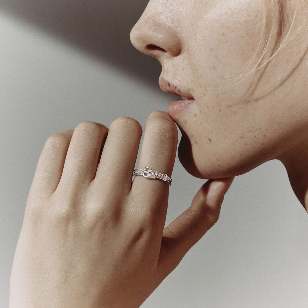 【】Etriviere 戒指 ，可订做18K真金真钻版，只做对版真金货，价询客Fu❗️明星、网红、名媛都