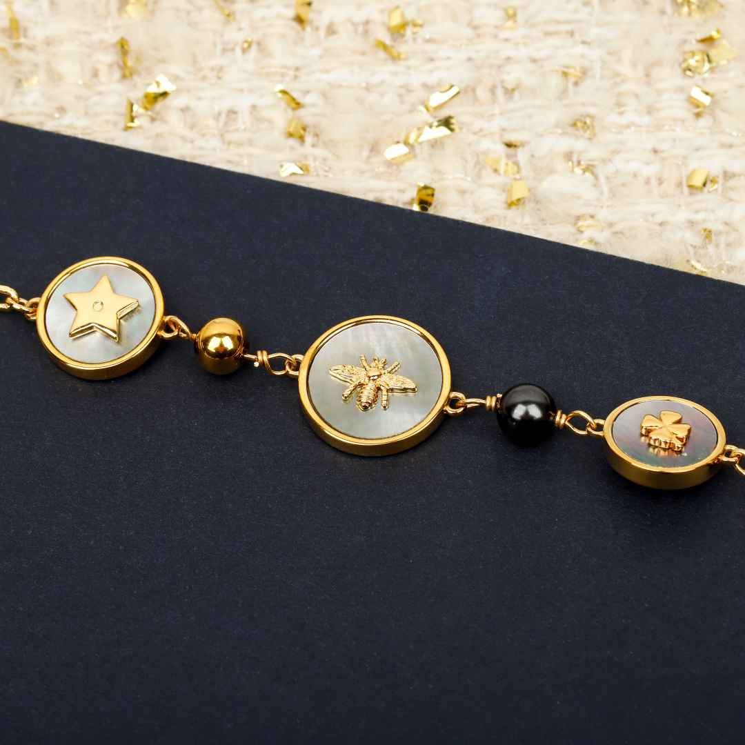 【】官网 8300，量大咨询客Fu❗【D!or 彩贝小圆项链】 26早春最新款绝美系列！全网首发❗️老规