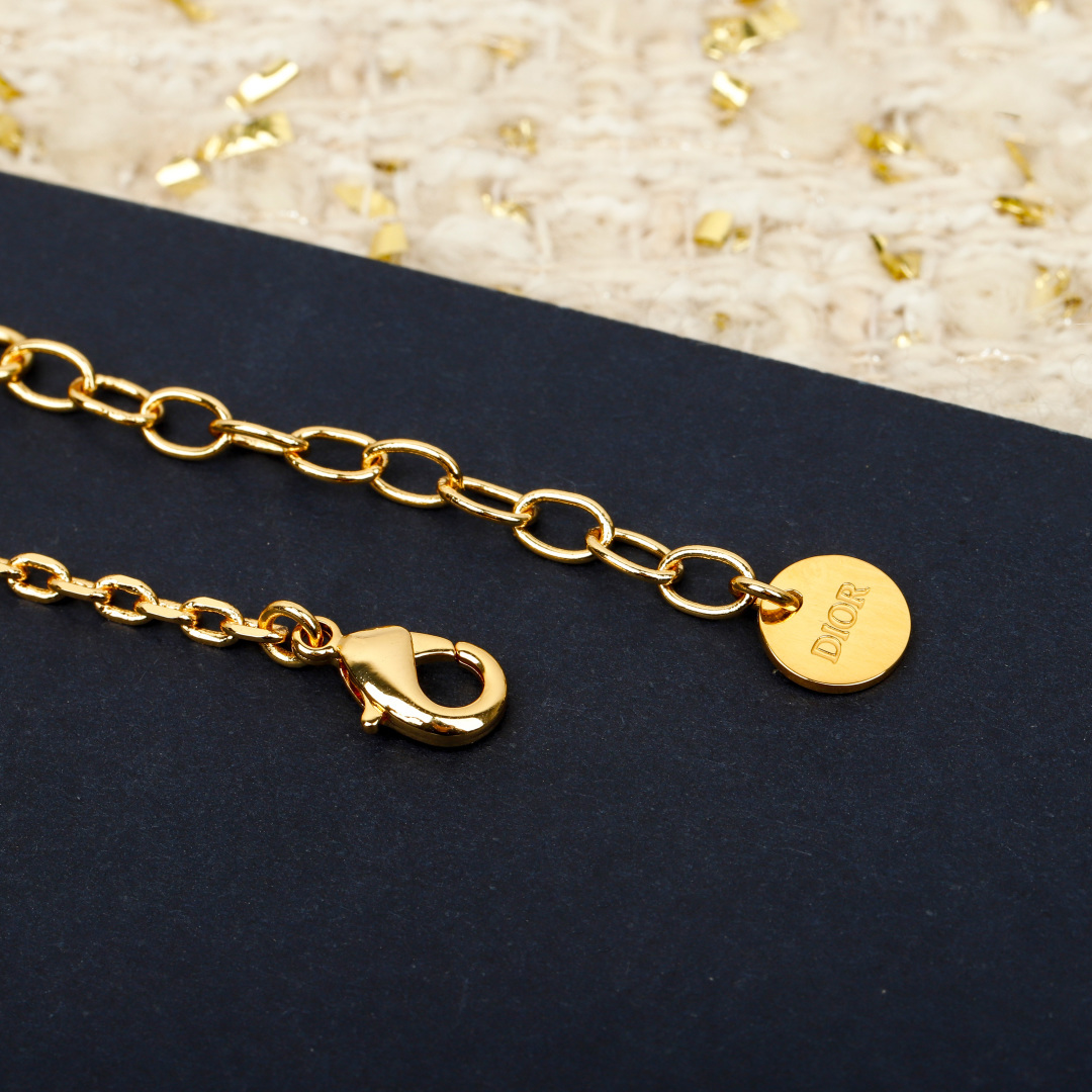 【】官网 8300，量大咨询客Fu❗【D!or 彩贝小圆项链】 26早春最新款绝美系列！全网首发❗️老规