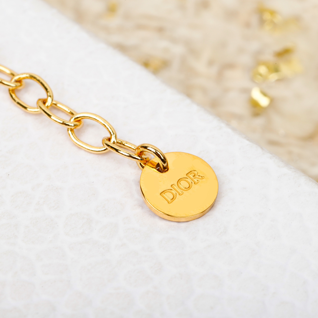 【】官网 7400，量大咨询客Fu❗【D!or 彩贝小圆手链】 26早春最新款绝美系列！全网首发❗️老规