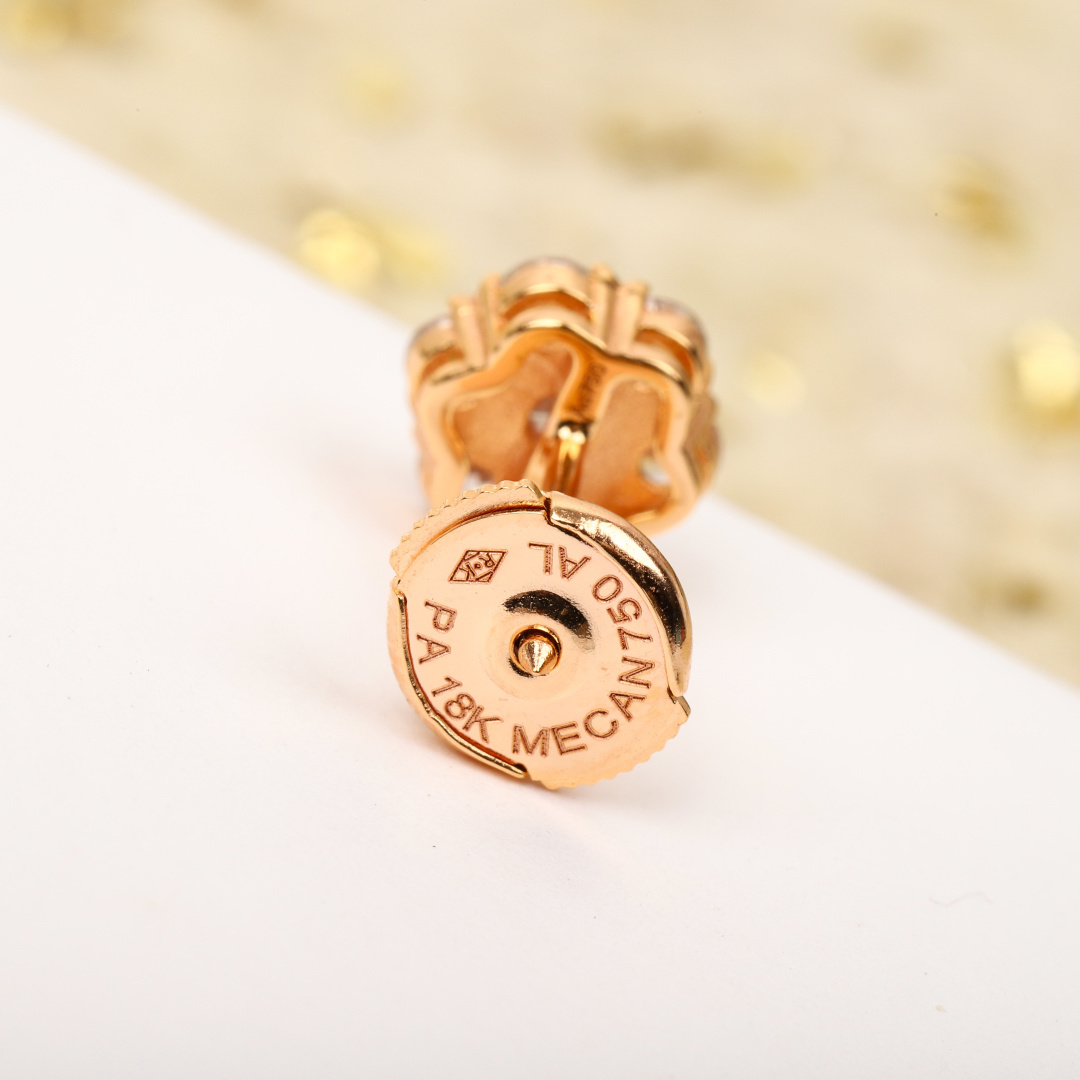 【】Fleurette耳钉 ，可订做18K真金真钻版，只做对版真金货，价询客FuFleurette系列饰