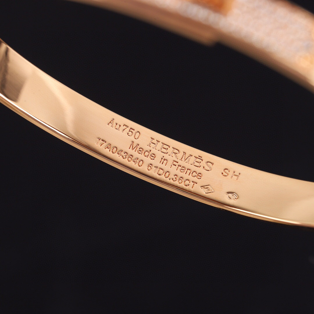 【】【灭世版Kelly手镯来袭】【精工性价比版】终于出货了，满满的心血，所有五金均为精雕机出件的，而非倒