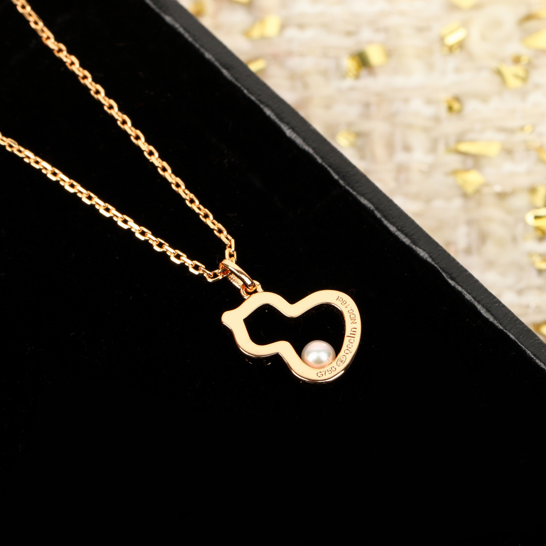 【】珍珠葫芦项链 可订做18K真金真钻版，只做对版真金货，价询客FuQeelin第一款拥有珍珠元素设计的