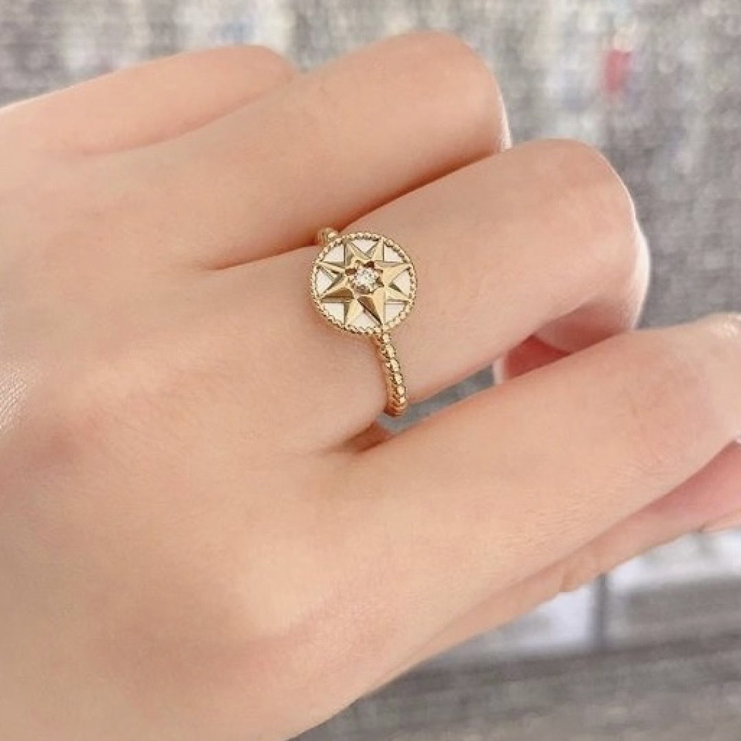 【】罗盘戒指，可订做18K真金真钻版，只做对版真金货，价询客Fu，Pk市面各种金货❗️维多利娅·德卡斯特