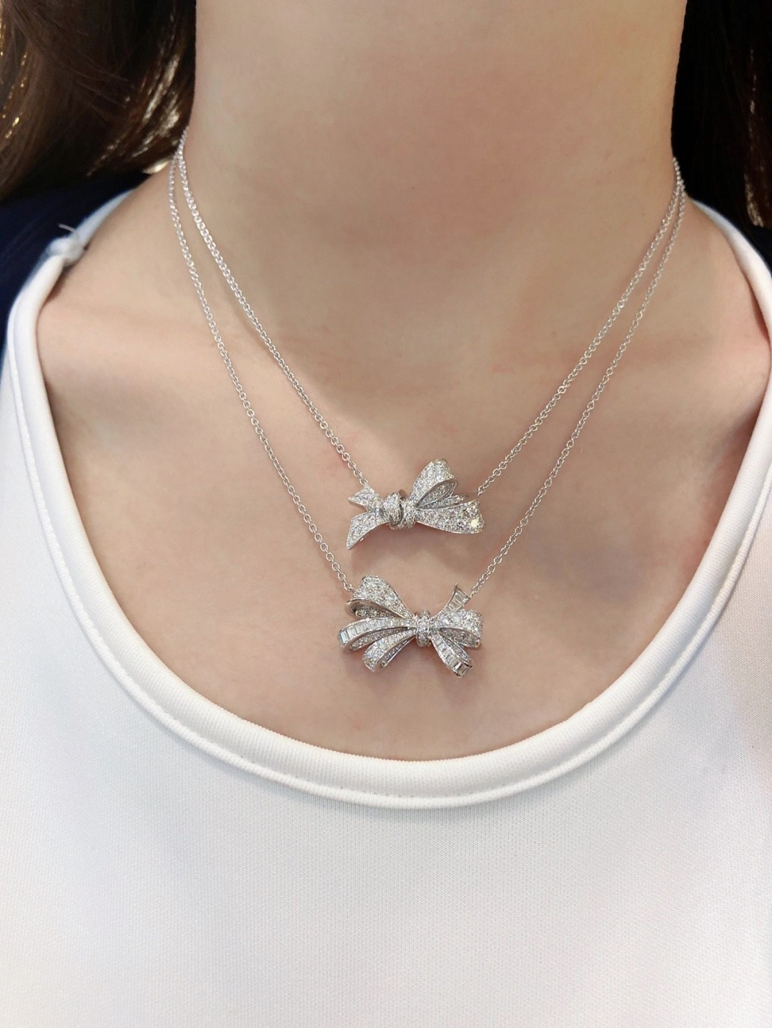 【】 蝴蝶结项链，可订做真金真钻，只做对版官网真金货，Pk市面各种金货❗️量大咨询客FuTilda‘s 