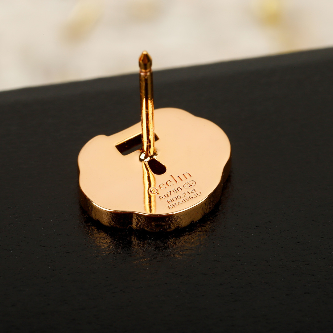 【】如意锁耳钉，可订做真金真钻，只做对版官网真金货，Pk市面各种金货❗️量大咨询客FuPetite Yu