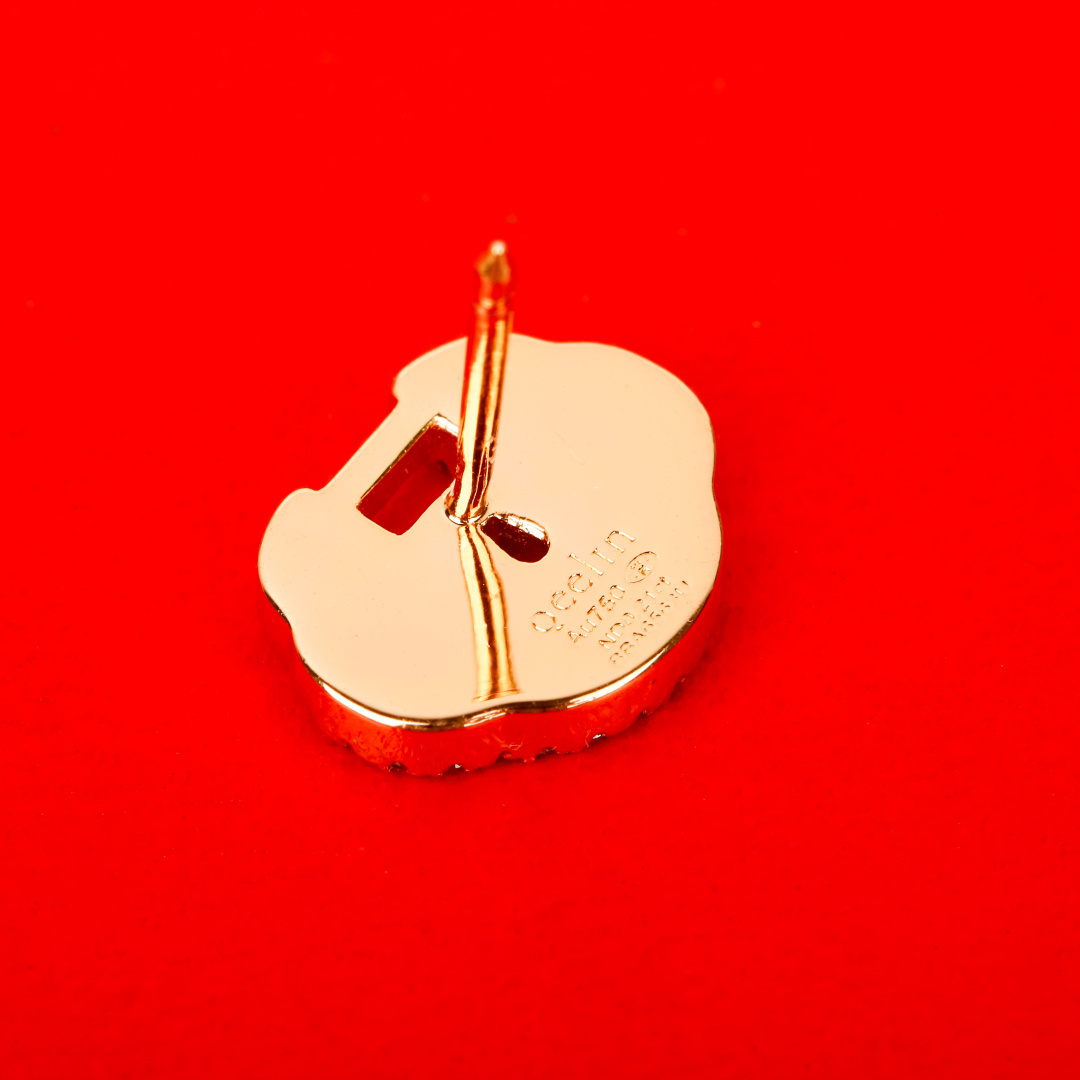 【】如意锁耳钉，可订做真金真钻，只做对版官网真金货，Pk市面各种金货❗️量大咨询客FuPetite Yu