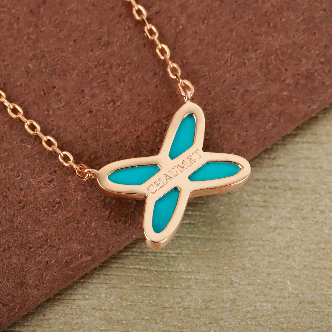 【】 liens交叉项链官网10800，认准唯一一家购入珠宝类官网开发的，可以订制真金真钻，量大咨询客F