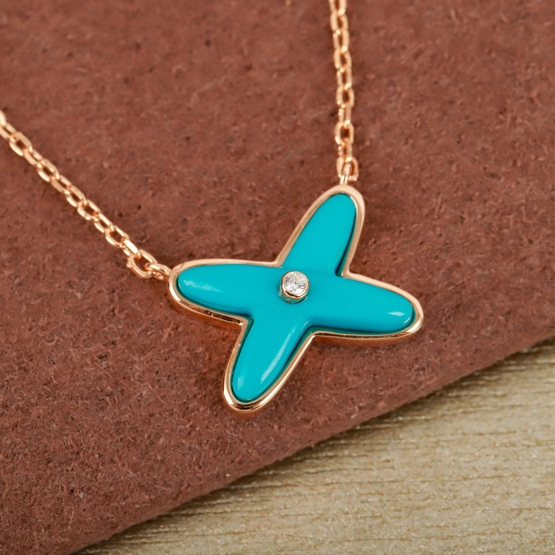 【】 liens交叉项链官网10800，认准唯一一家购入珠宝类官网开发的，可以订制真金真钻，量大咨询客F