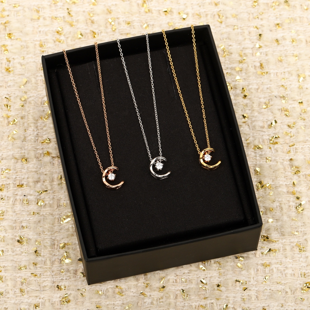 【】coco 水冰月项链 官网40 000+ 可以订制真金真钻，量大咨询客FuCoco Crush项链2