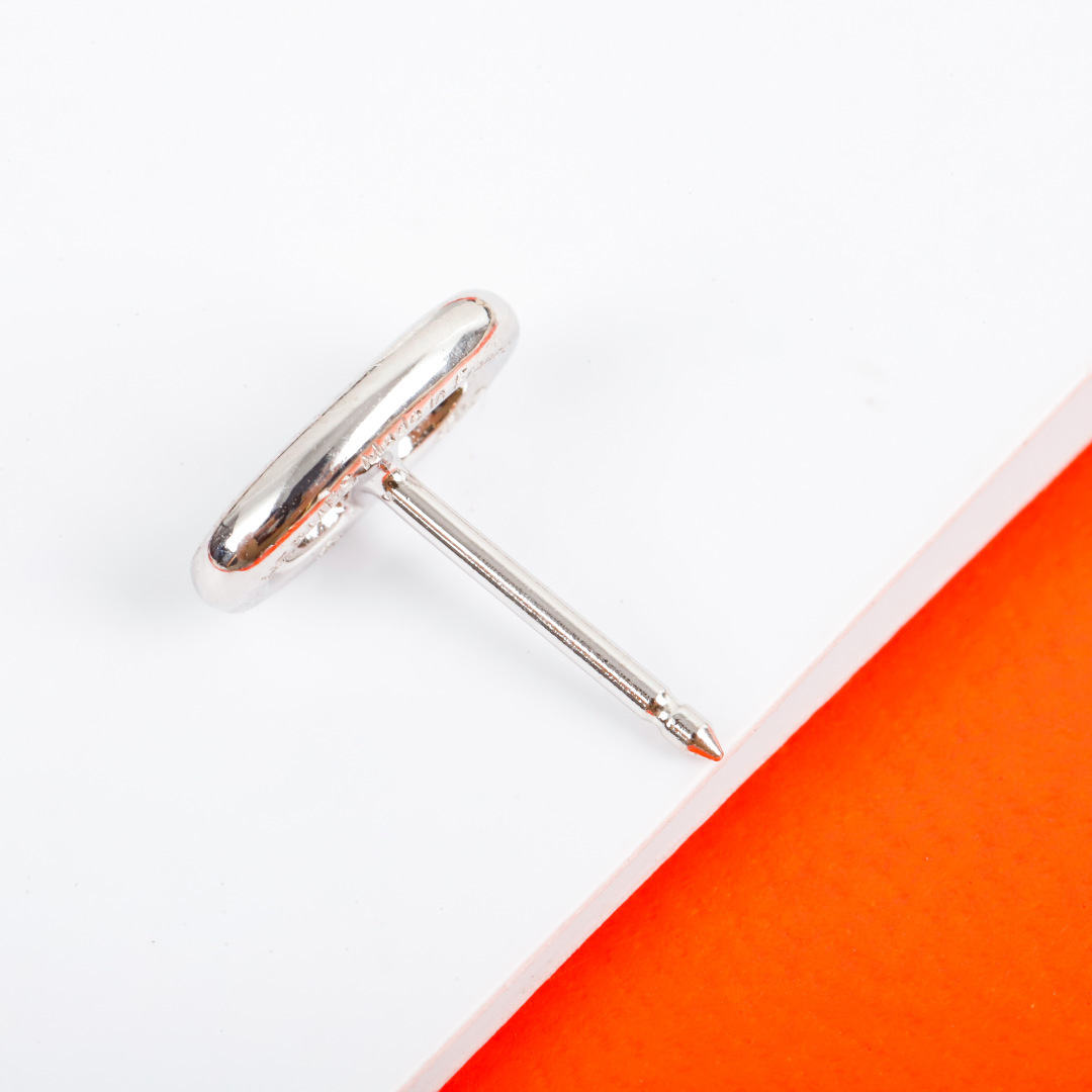 【】官网2950+认准唯一一家真正用珠宝类官网开发的，可订做真金版，价询客Fu❗️可爱 猪鼻子 耳钉材质