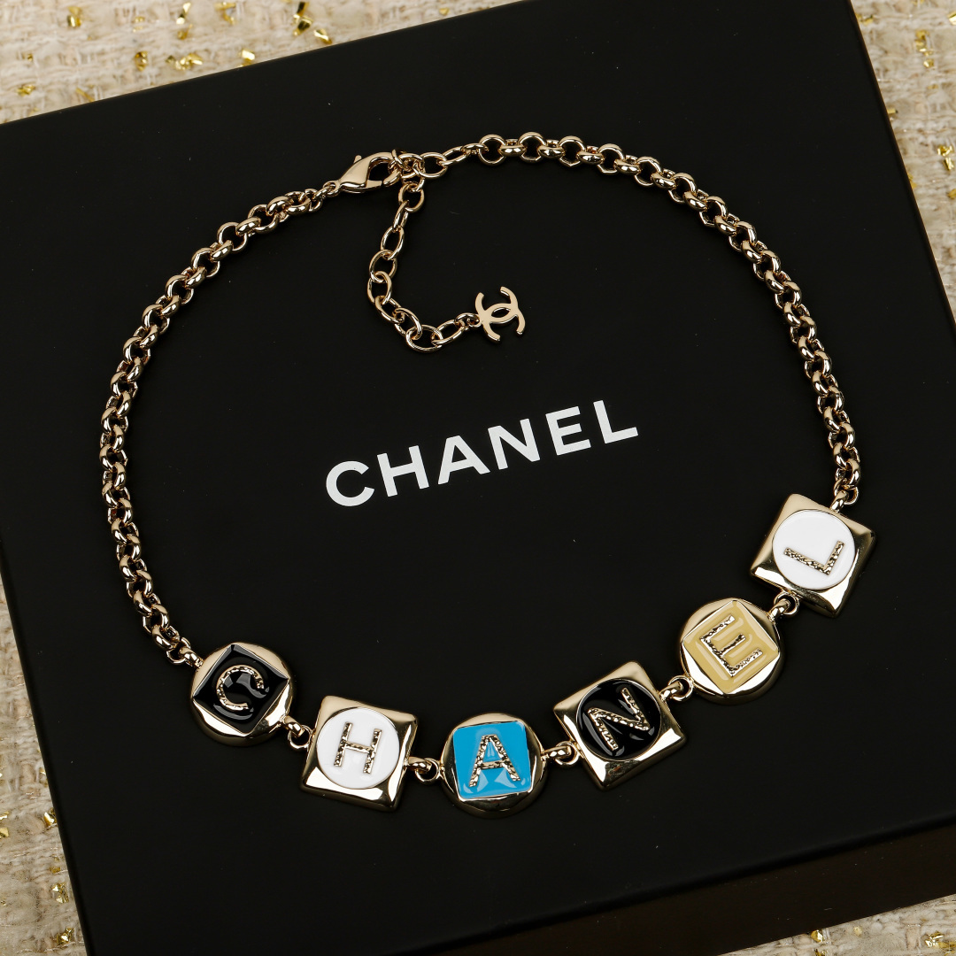 【】官网11500！量大咨询客Fu❗️【香 26C方块圆形choker字母项链】26C早春最新款，全网首