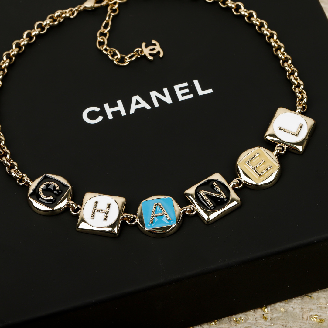 【】官网11500！量大咨询客Fu❗️【香 26C方块圆形choker字母项链】26C早春最新款，全网首