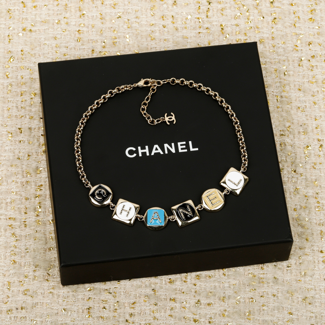 【】官网11500！量大咨询客Fu❗️【香 26C方块圆形choker字母项链】26C早春最新款，全网首