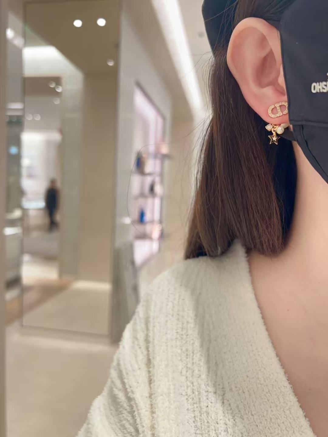 디올 귀걸이 133791 Dior Earrings 썸네일 이미지
